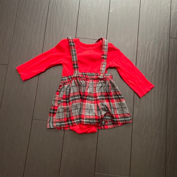 Carter’s Baby Girls 2 PC Outfit Red Shirt & Gray Plaid Jumper Dress Set 12M - Picture 2 of 8